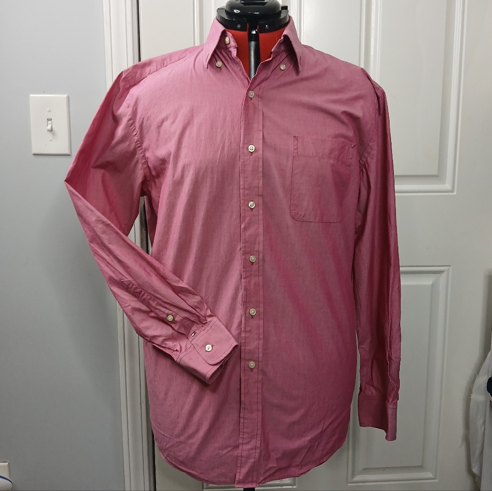 Tommy Hilfiger Men's Button Down Shirt in Pink